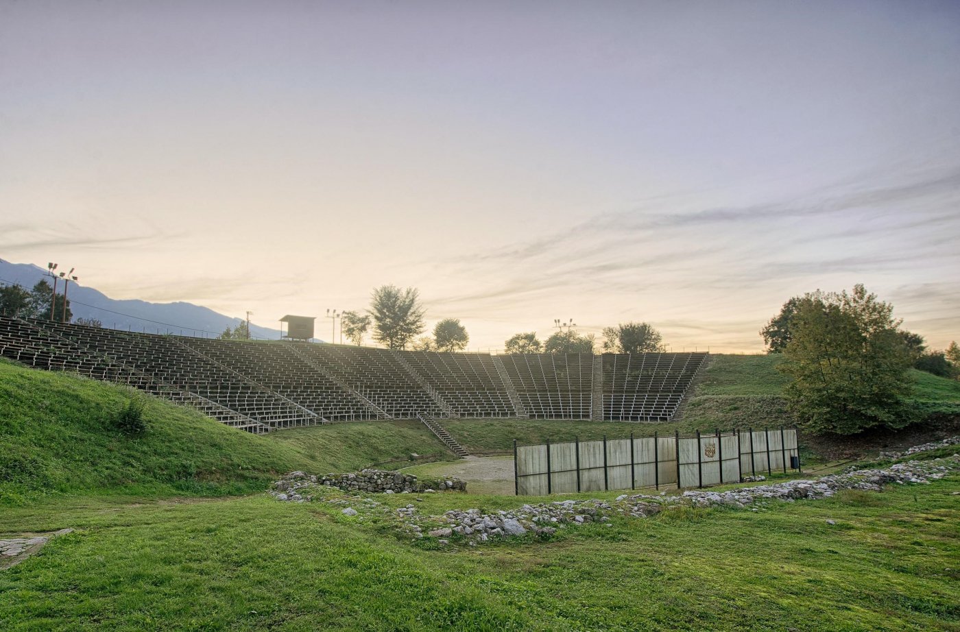 Αρχαίο Θέατρο Δίου