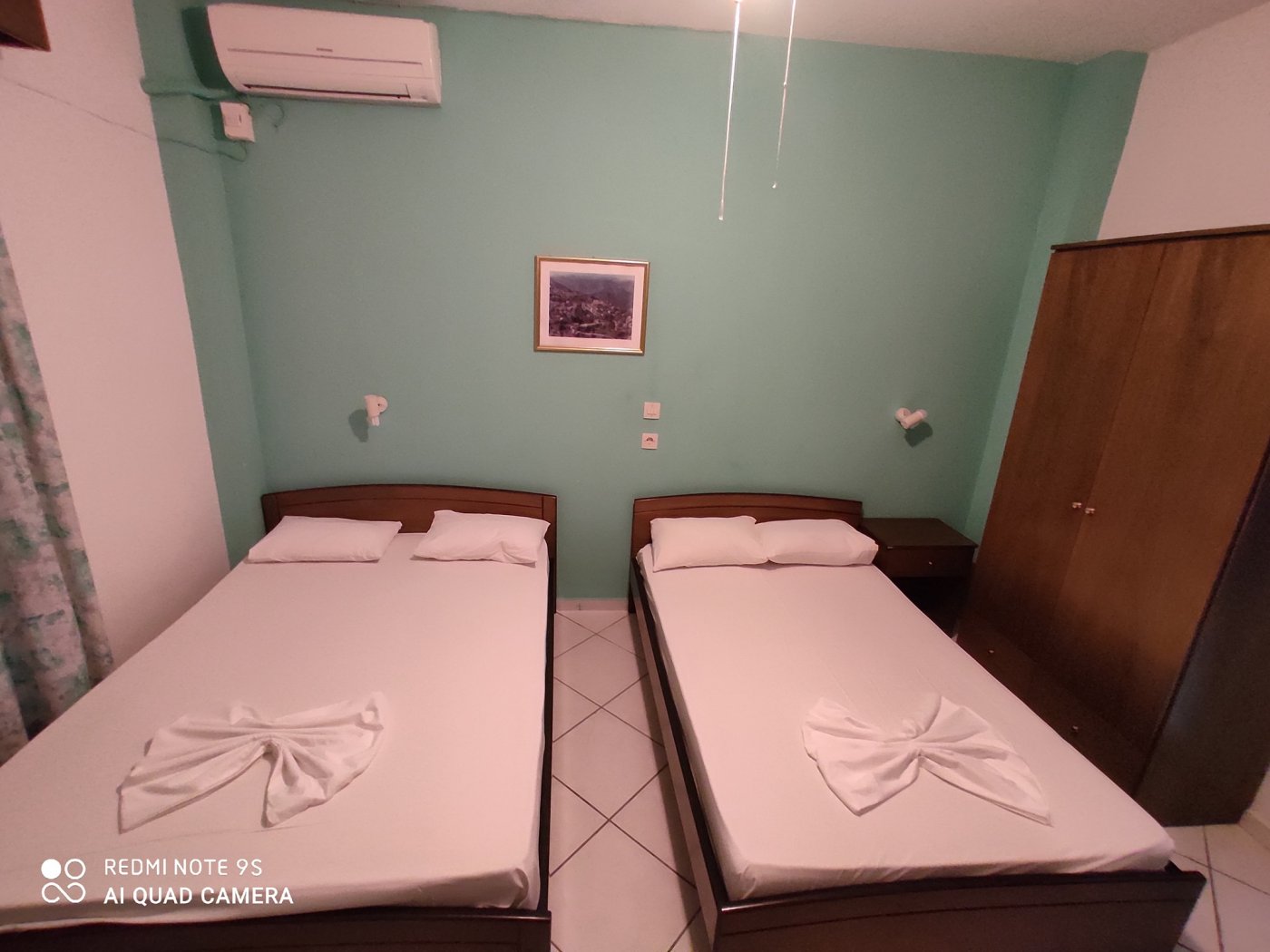 23280 - ANTONIA  HOLIDAY ROOMS