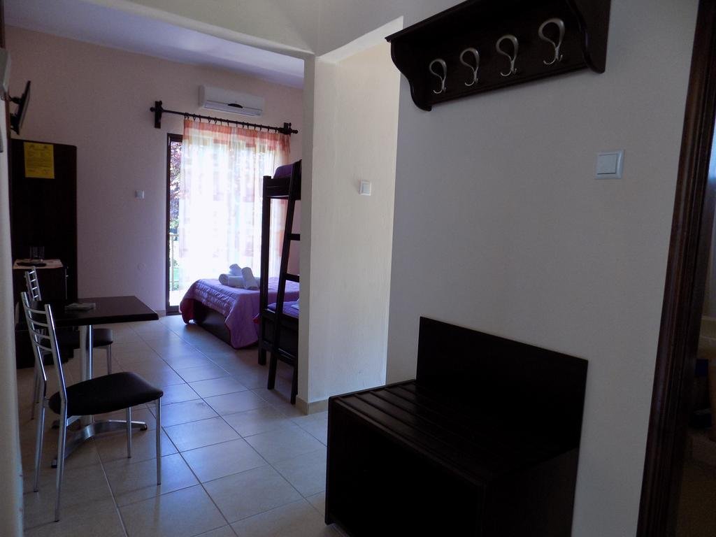 25468 ΑΛΙΣΑΧΝΗ