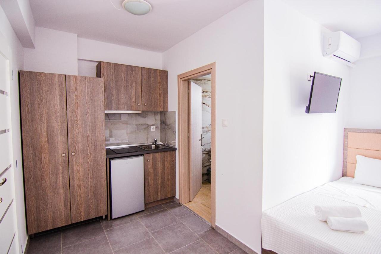 25609 - ASTARTI STUDIOS