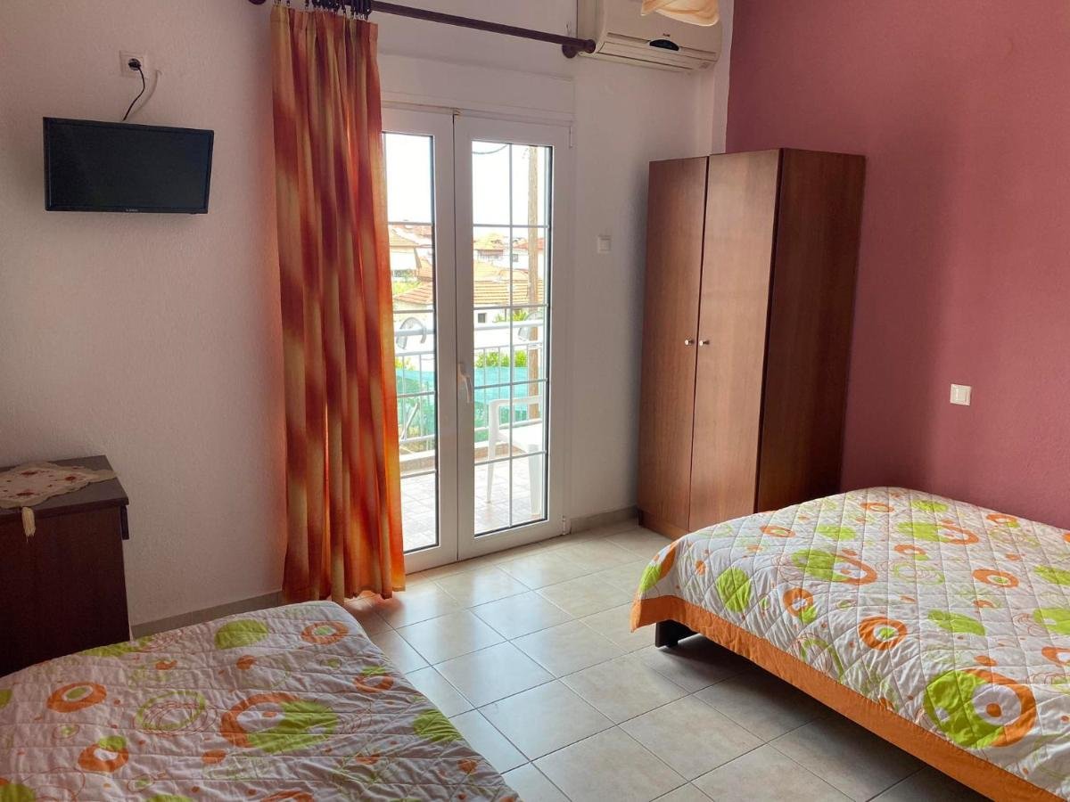 24798 - CHRYSA ROOMS