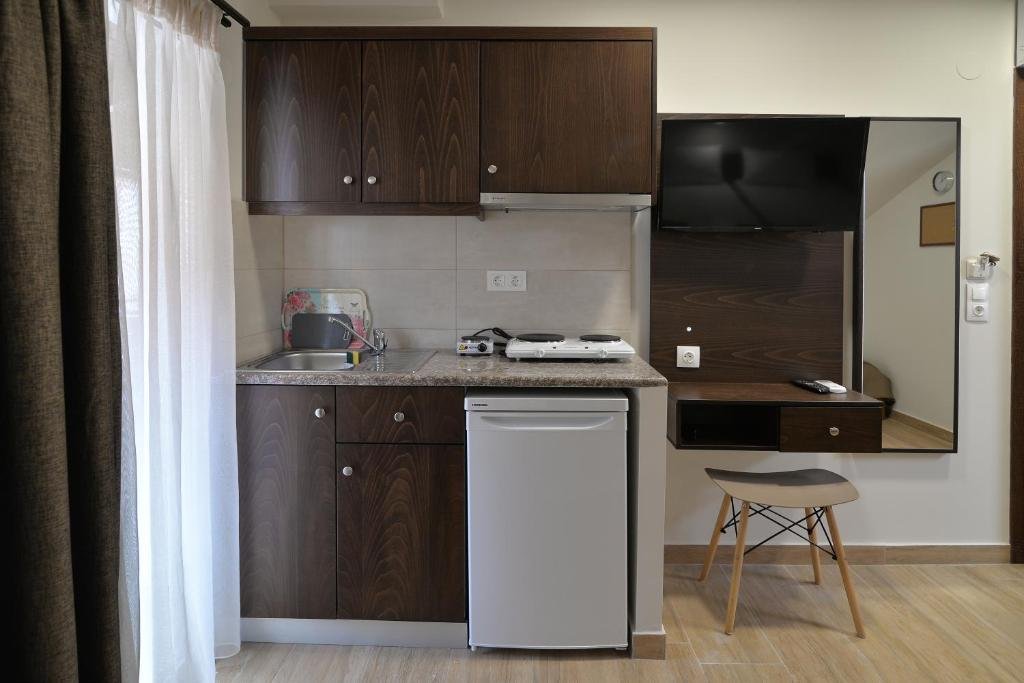 22413 - FILIPPOS APARTMENTS