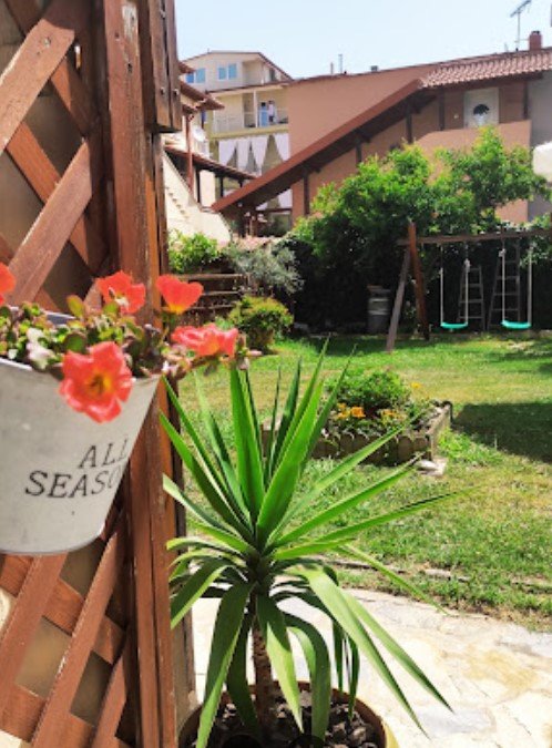 23432 - GARDEN HOUSE KATERINA