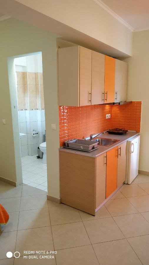 22027 - LEPTOKARIA ONIRO ROOMS & SUITES