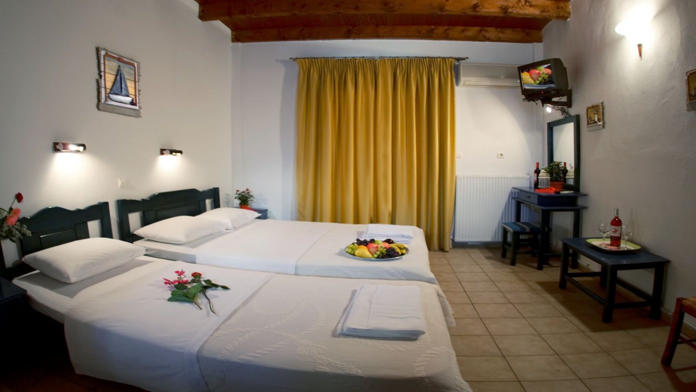 20174 - NEFELI SEASIDE ROOMS