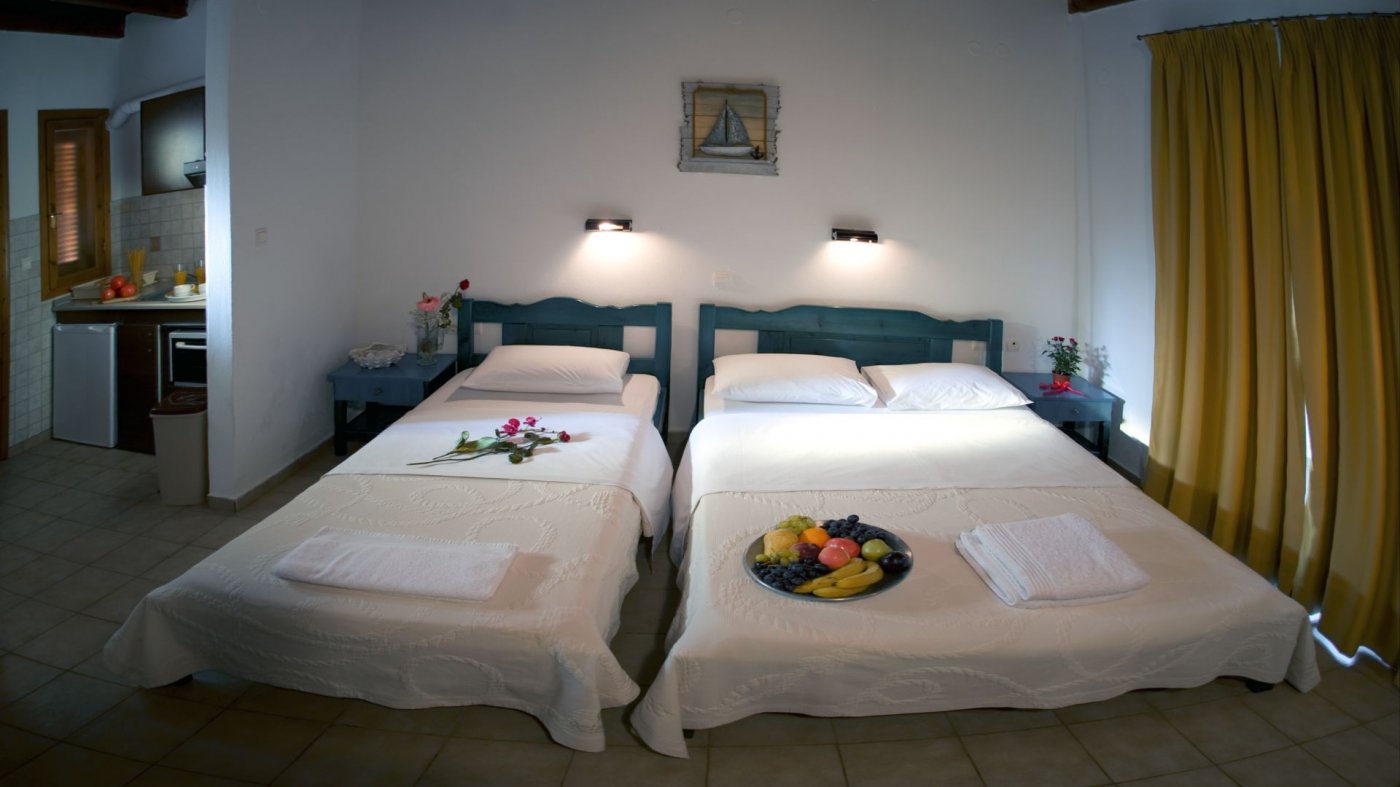 20174 - NEFELI SEASIDE ROOMS