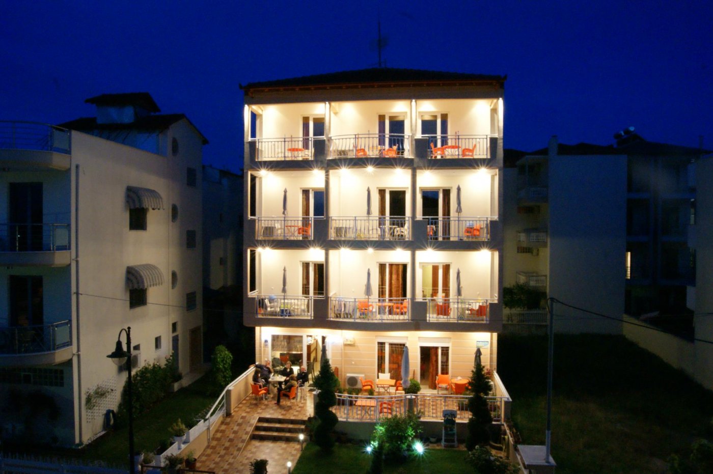 29255 - MARIE CLAIRE STUDIOS