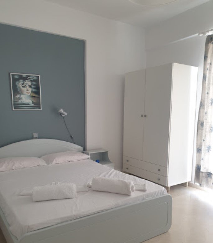 27997 - APARTMENTS SARAFIS