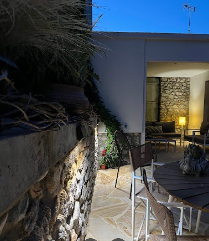 29734 - OLYMPUS STONE LODGE