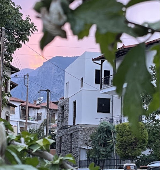 29734 - OLYMPUS STONE LODGE