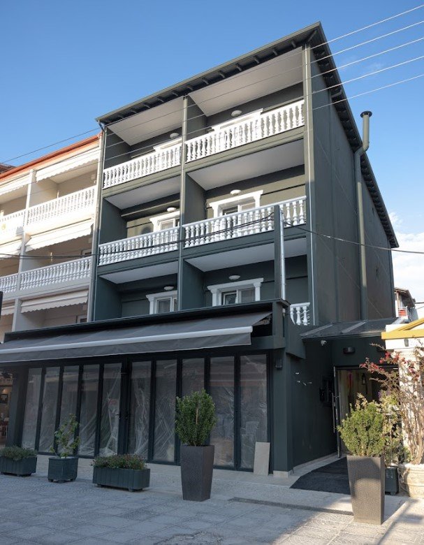 29581 - R & M STUDIOS