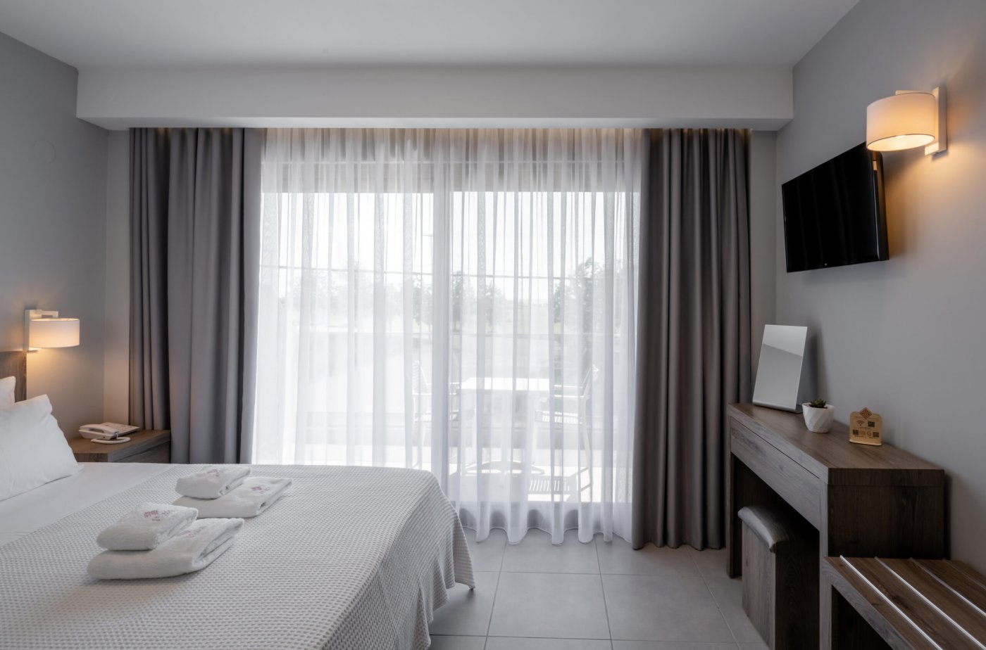 26783 - GOLDEN OLYMPUS