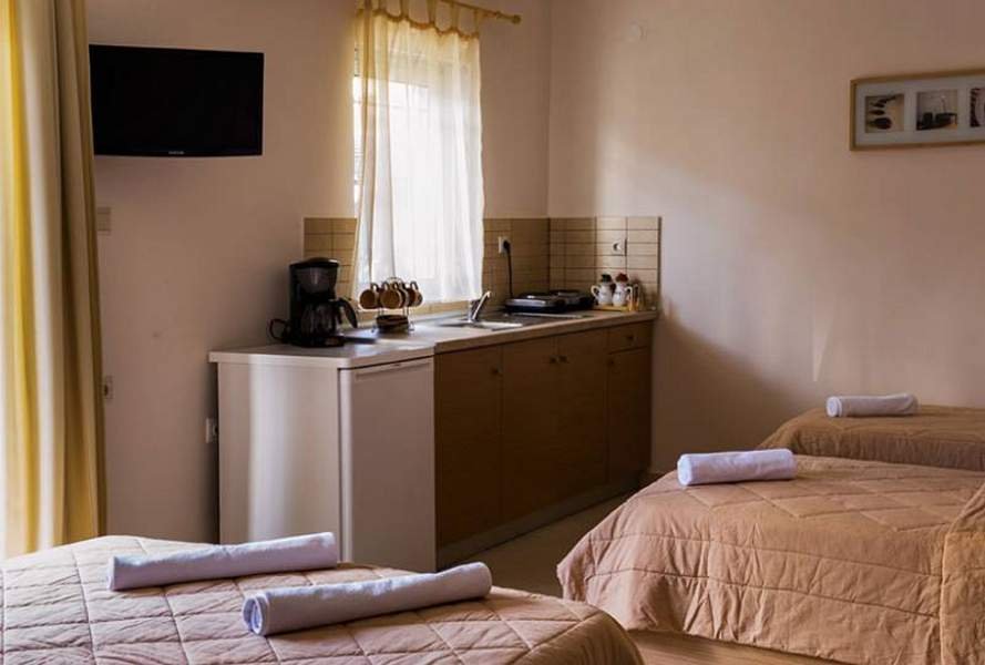 27350 - NEPHELI APARTMENTS & STUDIOS