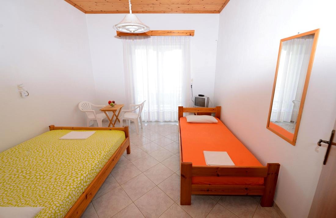 17545 - APARTMENTS ZIOGAS