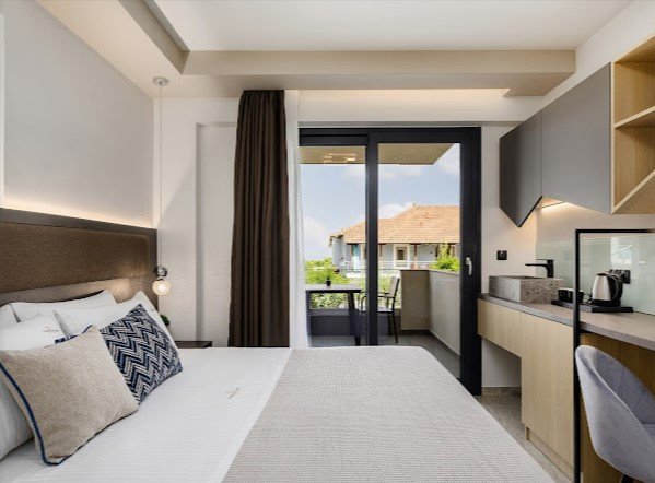 27598 - Costa De Luxe Suites